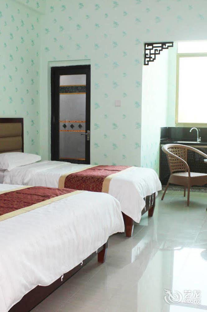 Ju Yuan Ge Hotel Sanya Exterior photo